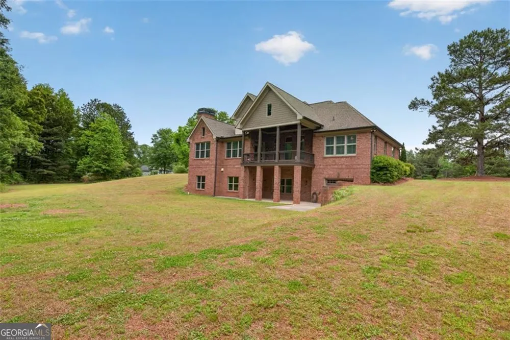 436 Thunder RD Buford, GA 30518