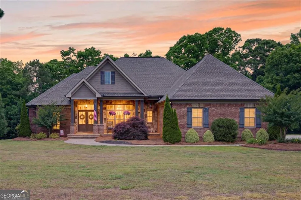 436 Thunder RD Buford, GA 30518