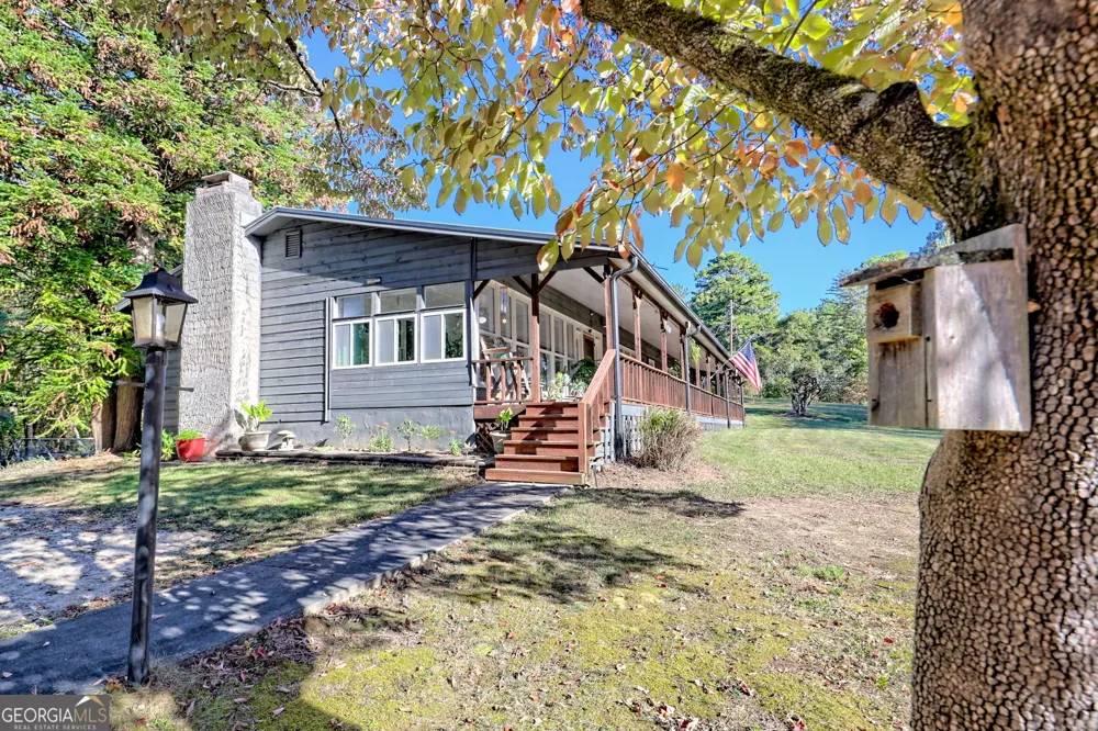 1994 Camp Creek RD Lakemont, GA 30552