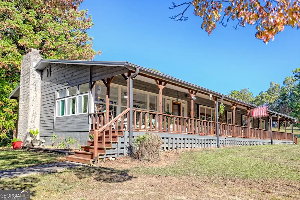1994 Camp Creek RD Lakemont, GA 30552