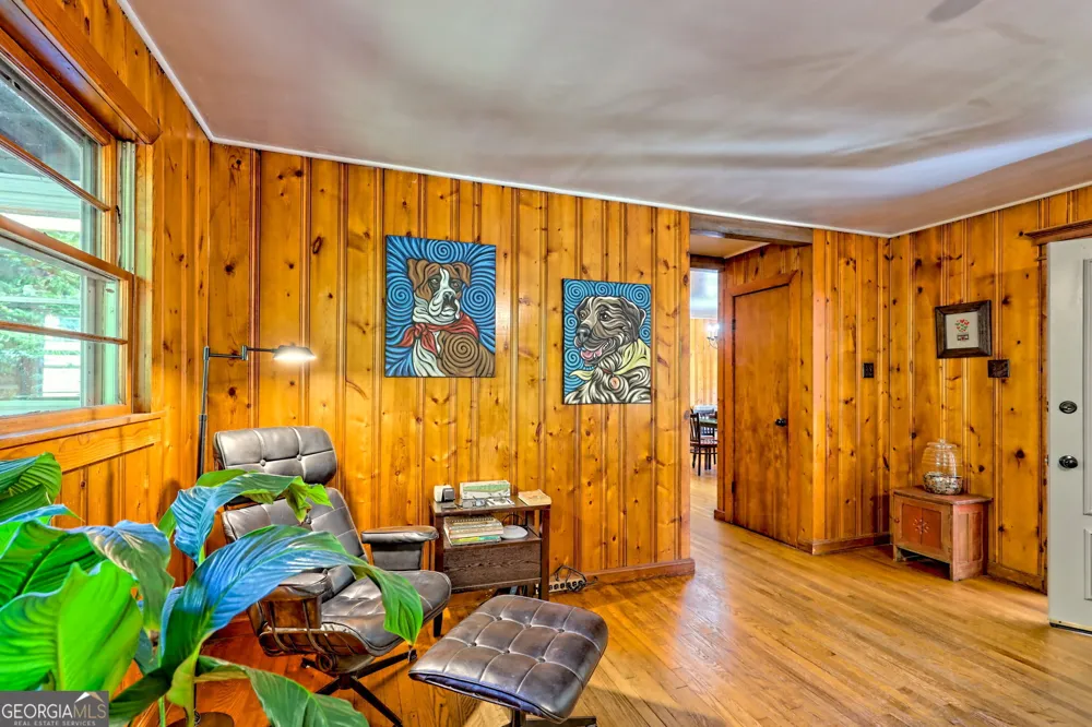 1994 Camp Creek RD Lakemont, GA 30552