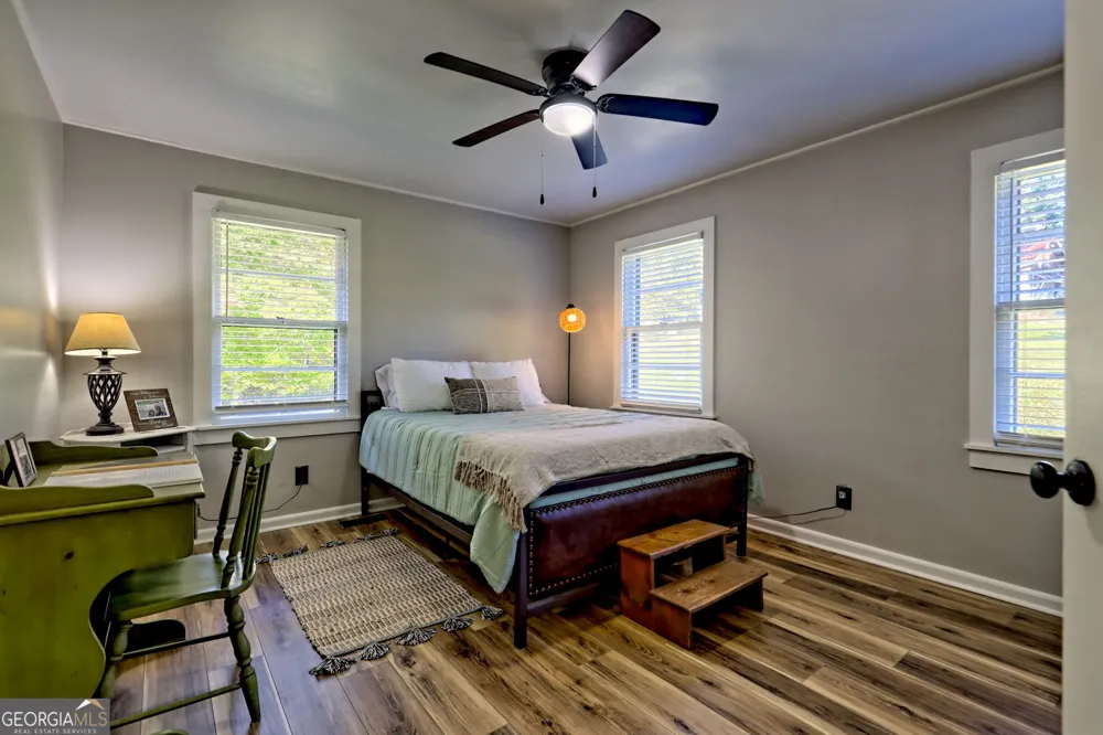 1994 Camp Creek RD Lakemont, GA 30552