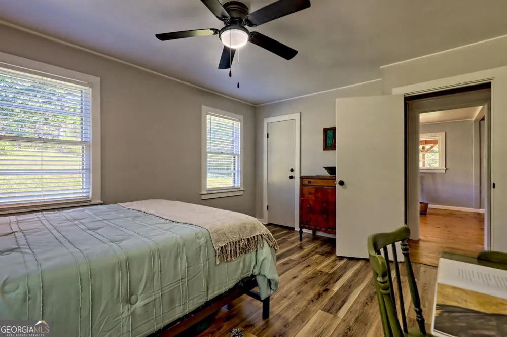 1994 Camp Creek RD Lakemont, GA 30552
