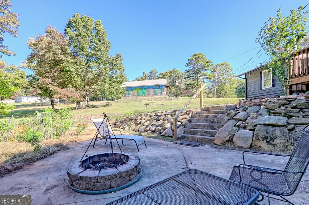 1994 Camp Creek RD Lakemont, GA 30552
