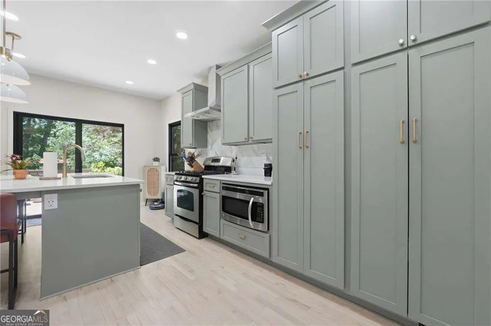 3590 Morning Ivy WAY Suwanee, GA 30024