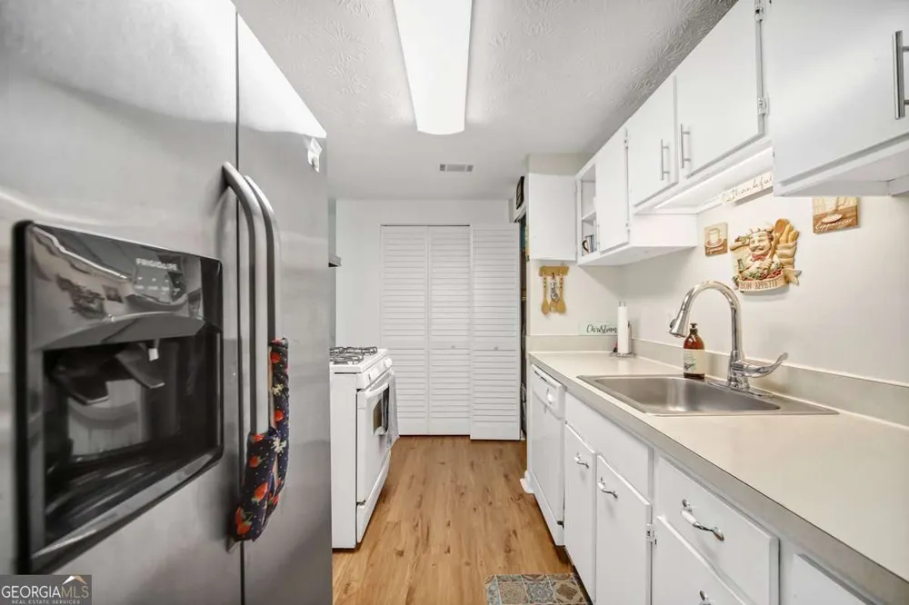 3184 Newcastle WAY Snellville, GA 30039