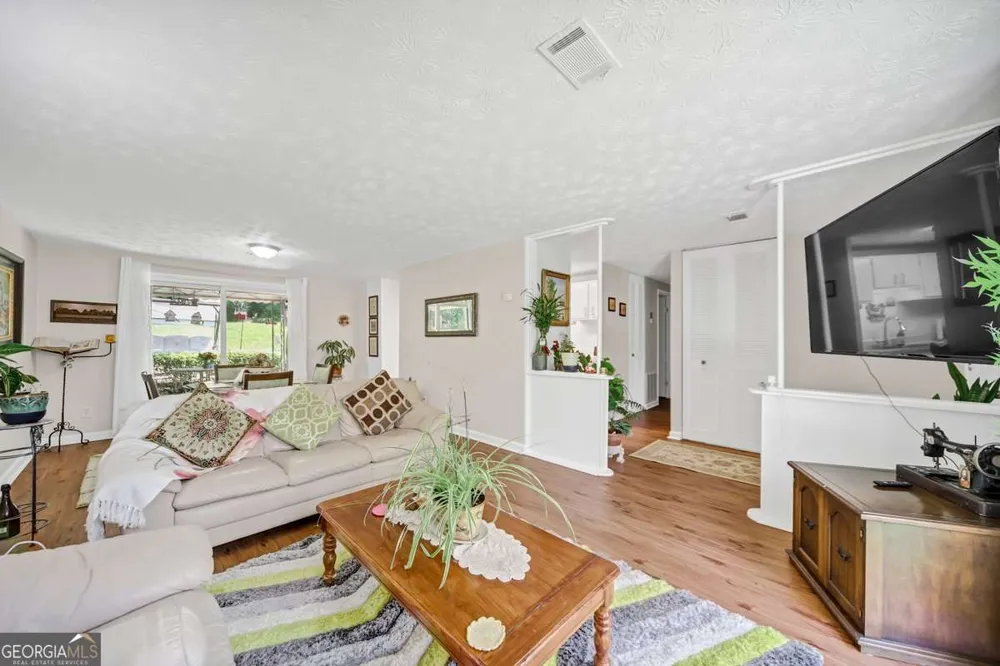 3184 Newcastle WAY Snellville, GA 30039