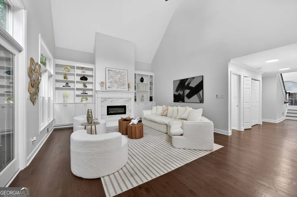 1419 Cartecay DR NE Brookhaven, GA 30319