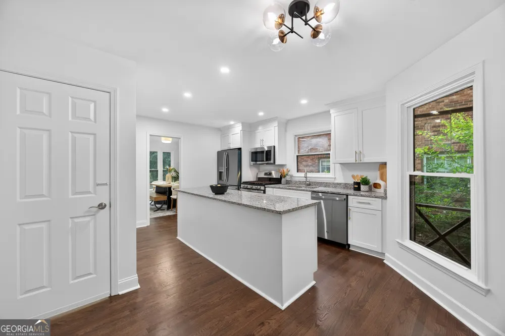 1419 Cartecay DR NE Brookhaven, GA 30319