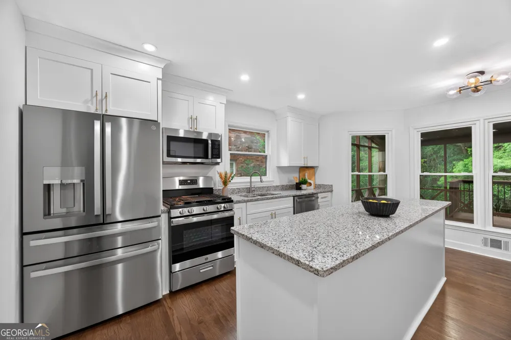 1419 Cartecay DR NE Brookhaven, GA 30319