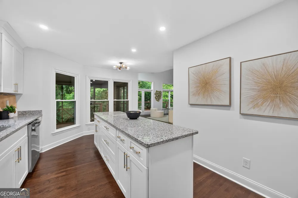 1419 Cartecay DR NE Brookhaven, GA 30319