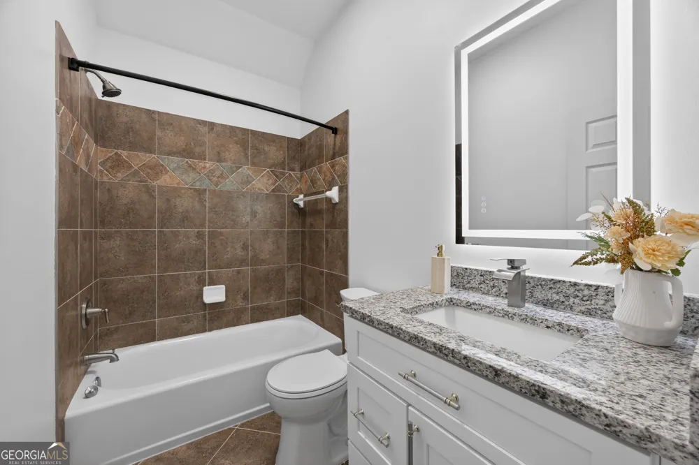 1419 Cartecay DR NE Brookhaven, GA 30319