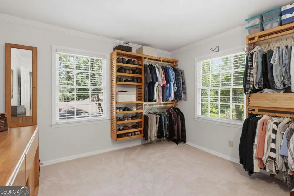 2360 Honeysuckle LN SE Smyrna, GA 30080