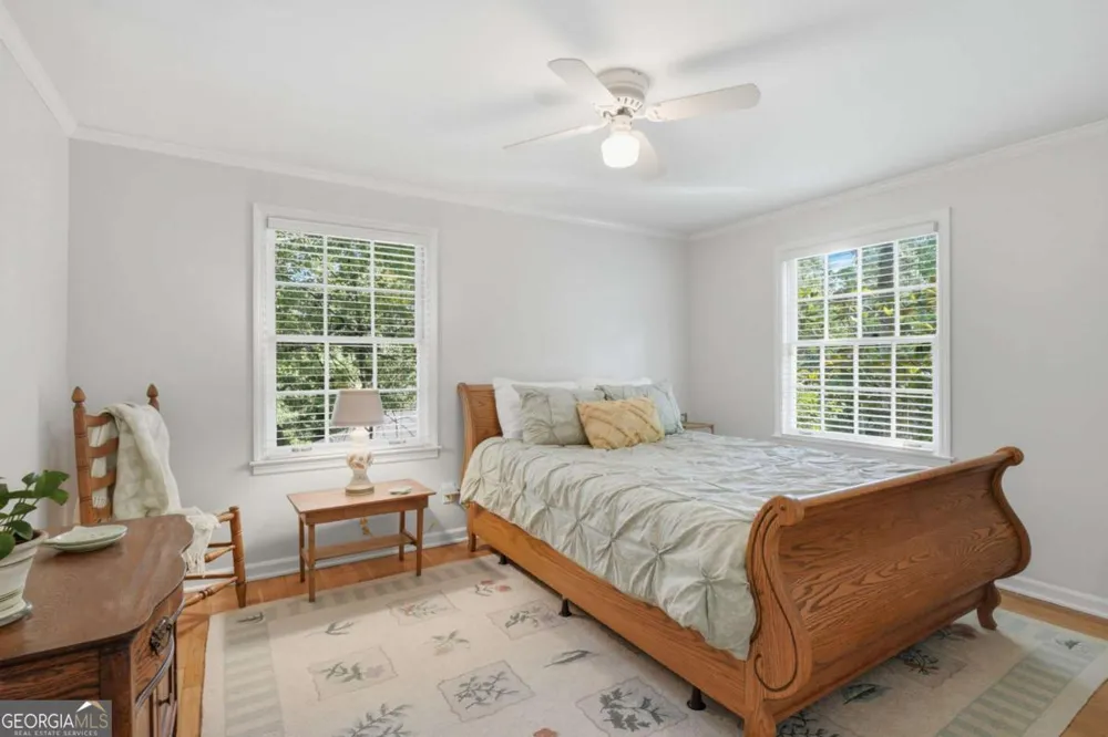 2360 Honeysuckle LN SE Smyrna, GA 30080