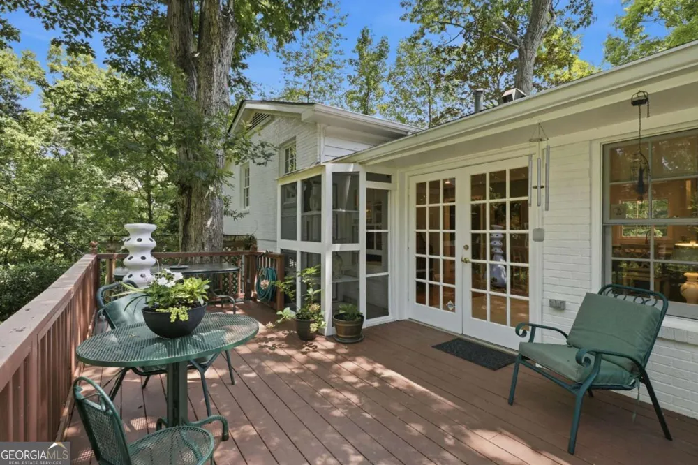 2360 Honeysuckle LN SE Smyrna, GA 30080
