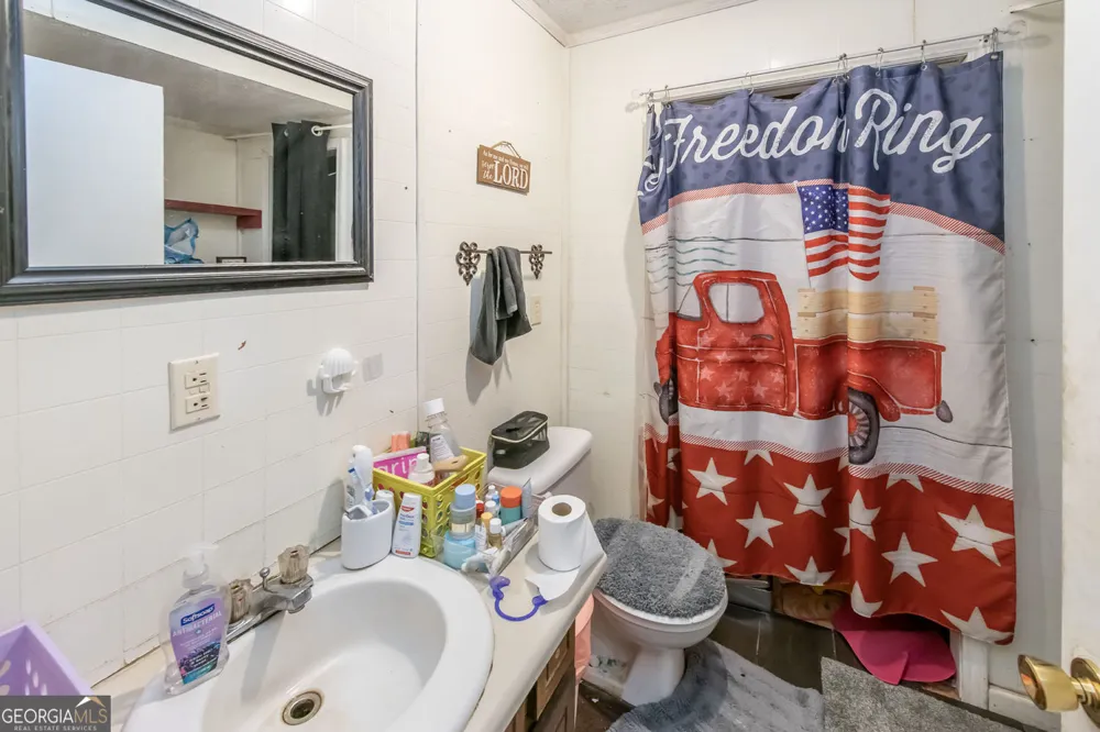 136 White Rose LN Temple, GA 30179