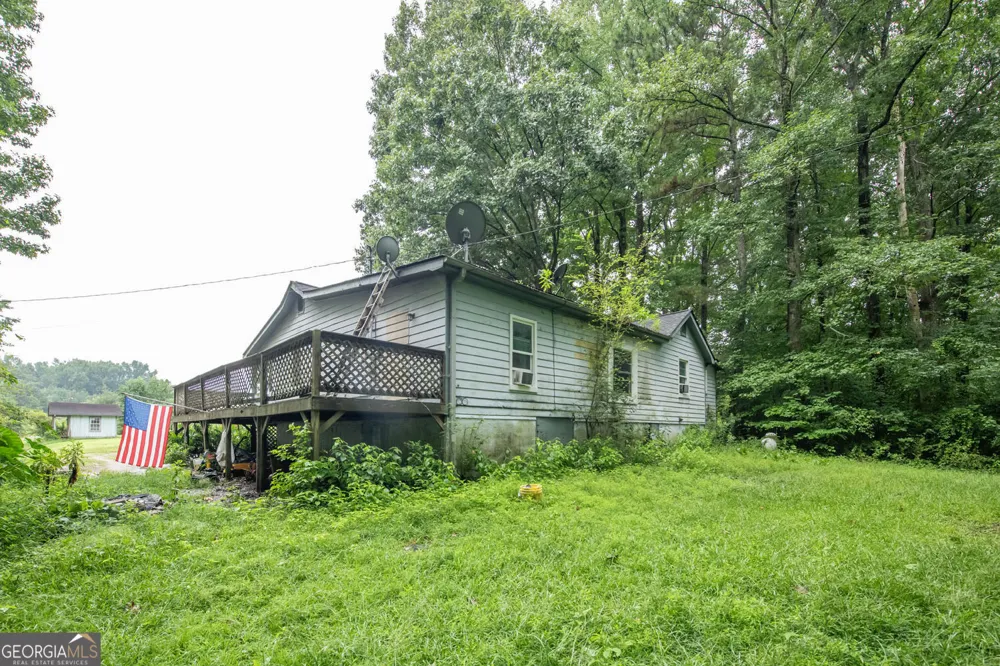 136 White Rose LN Temple, GA 30179