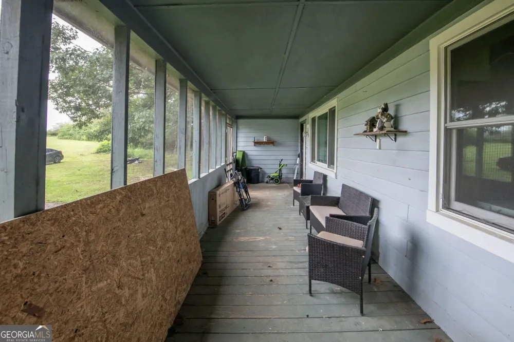 136 White Rose LN Temple, GA 30179