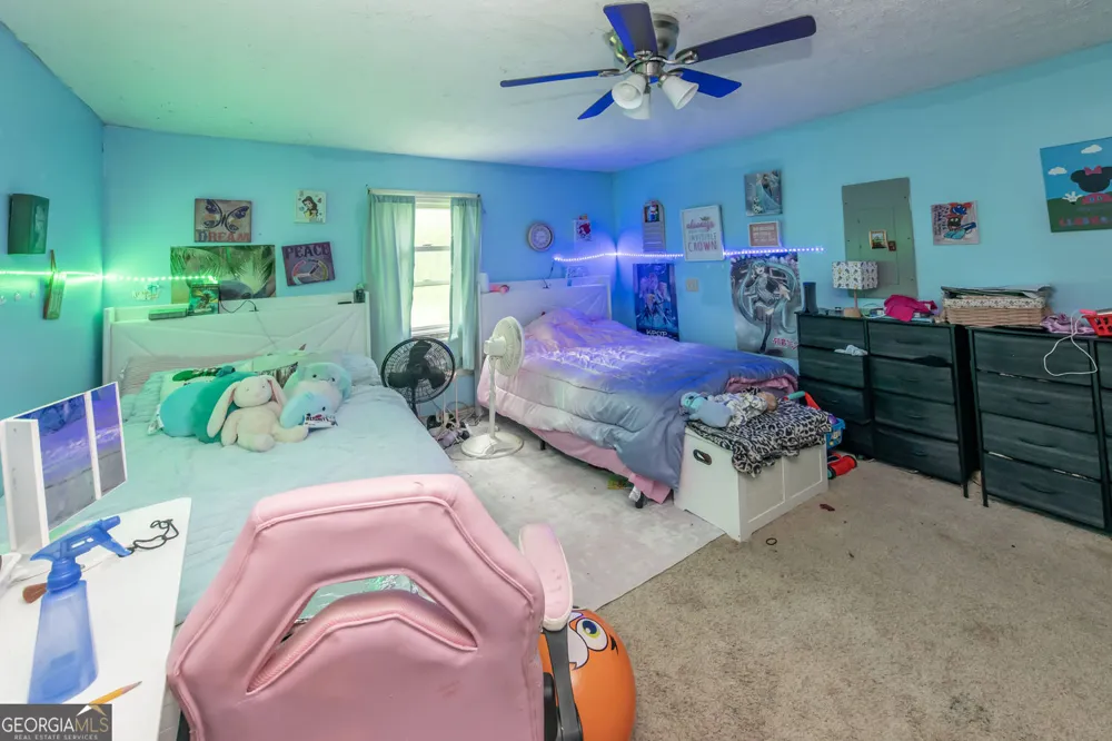 136 White Rose LN Temple, GA 30179