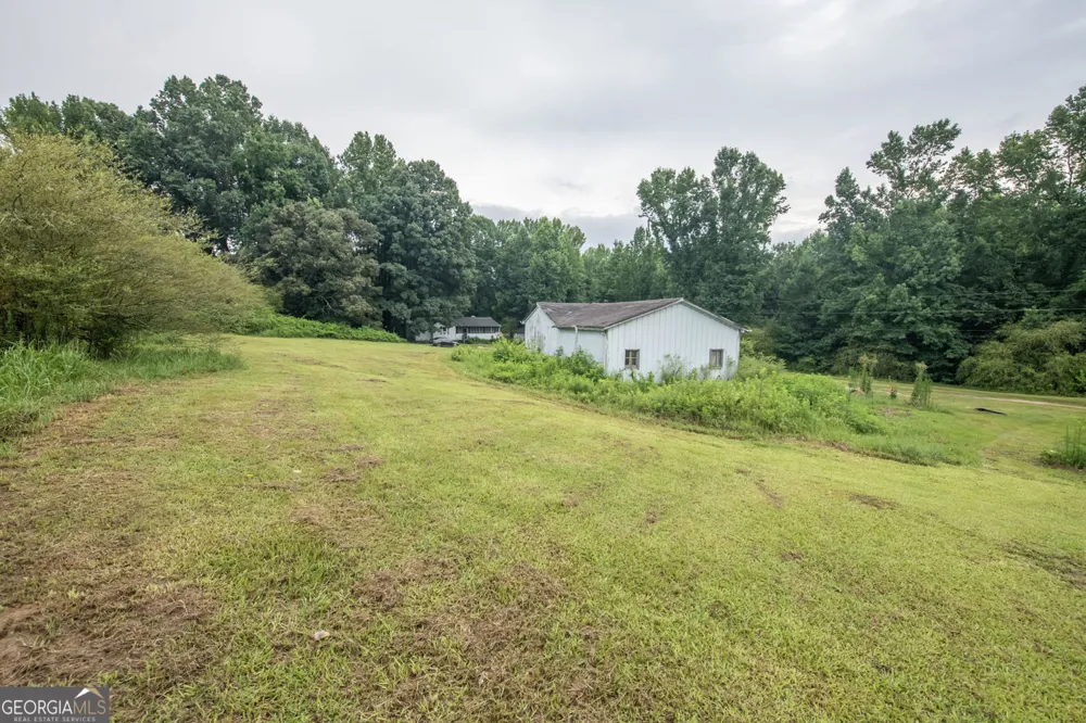 136 White Rose LN Temple, GA 30179