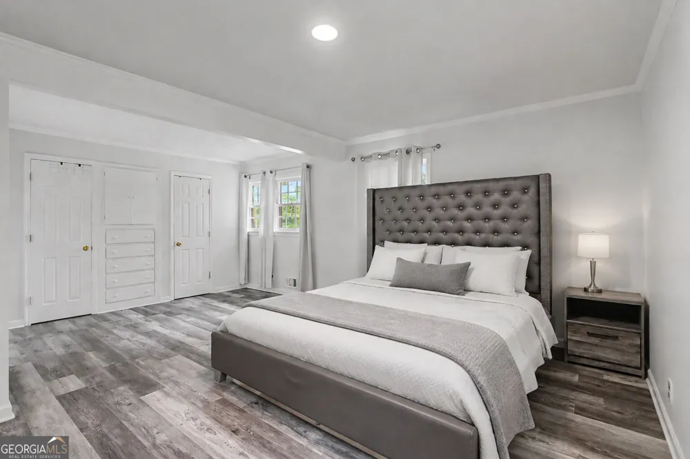 2153 Timber LN Snellville, GA 30078