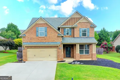 515 Creekshire CIR