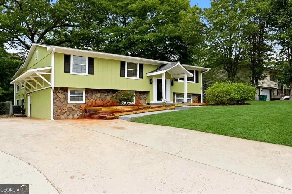 4780 Big Valley RD Stone Mountain, GA 30083