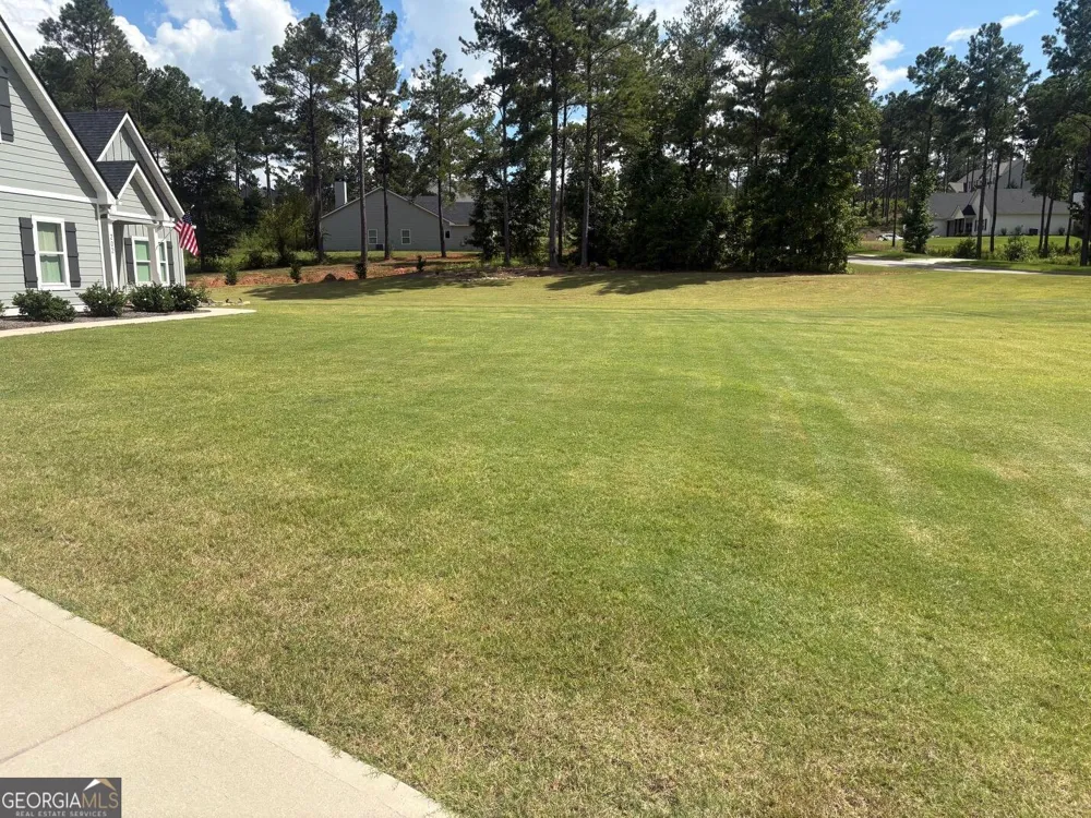 202 Millwood CT LaGrange, GA 30241