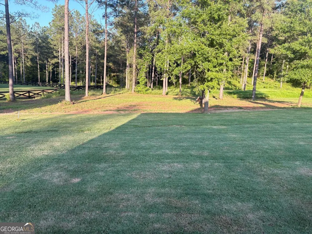 202 Millwood CT LaGrange, GA 30241