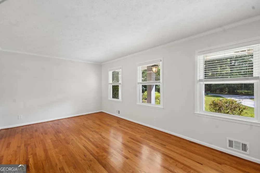 2264 Hylaea RD Tucker, GA 30084