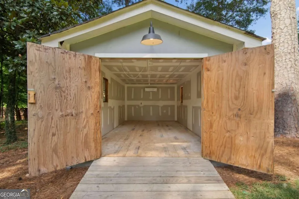 2264 Hylaea RD Tucker, GA 30084
