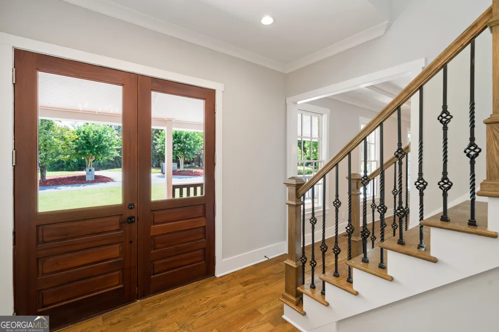 923 Oak DR Woodstock, GA 30189