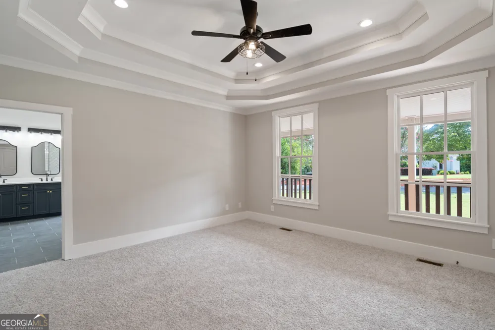 923 Oak DR Woodstock, GA 30189