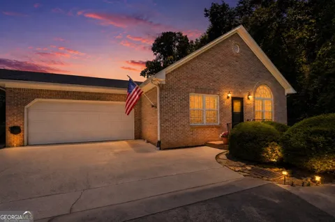 3321 Raes Creek RD