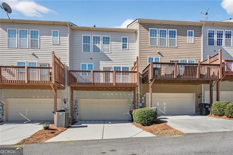 2343 Millhaven ST SE Smyrna, GA 30080