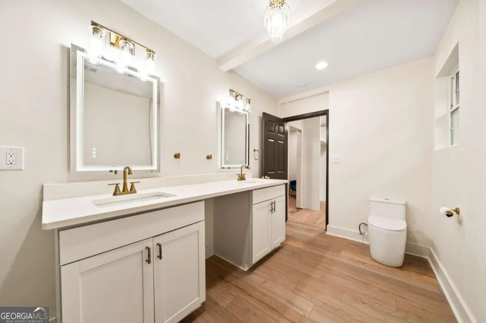 2949 Pearl ST East Point, GA 30344