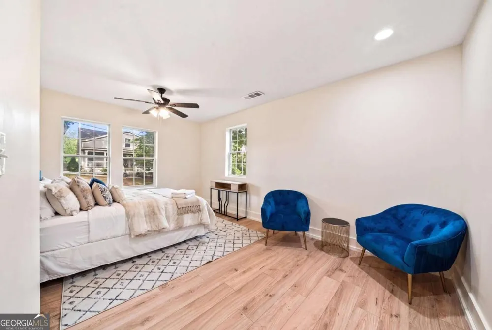 2949 Pearl ST East Point, GA 30344