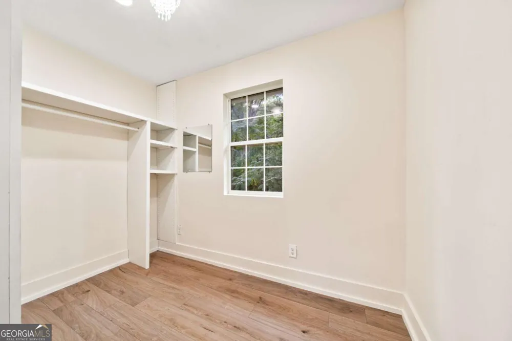 2949 Pearl ST East Point, GA 30344