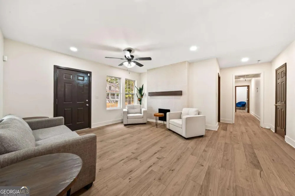 2949 Pearl ST East Point, GA 30344