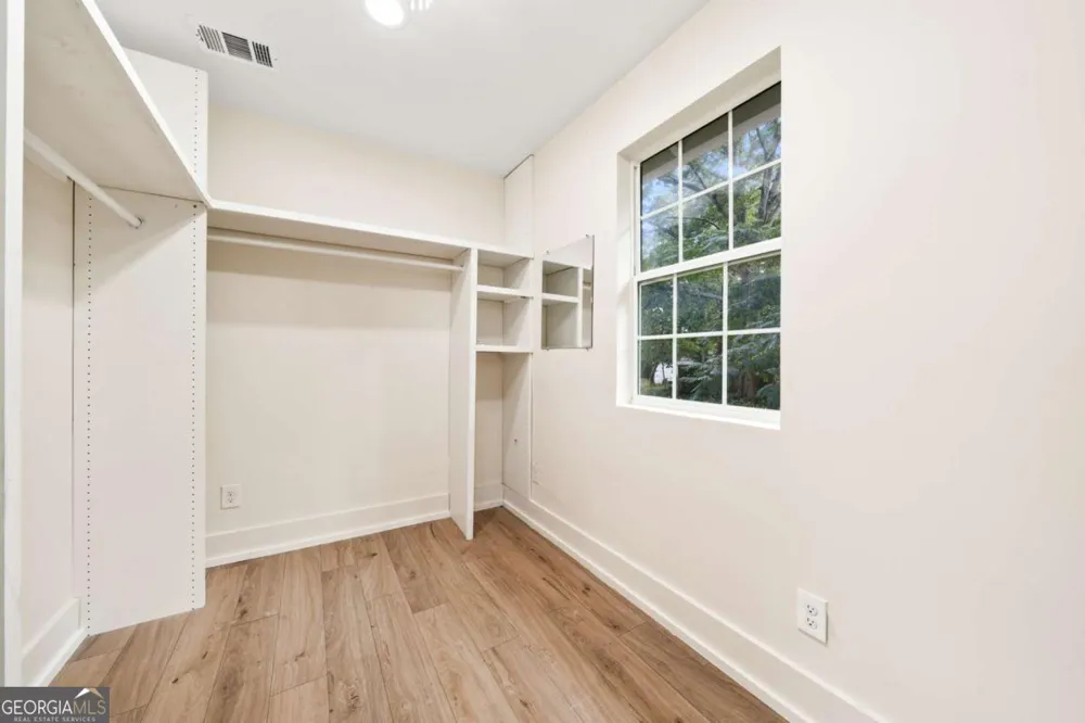 2949 Pearl ST East Point, GA 30344