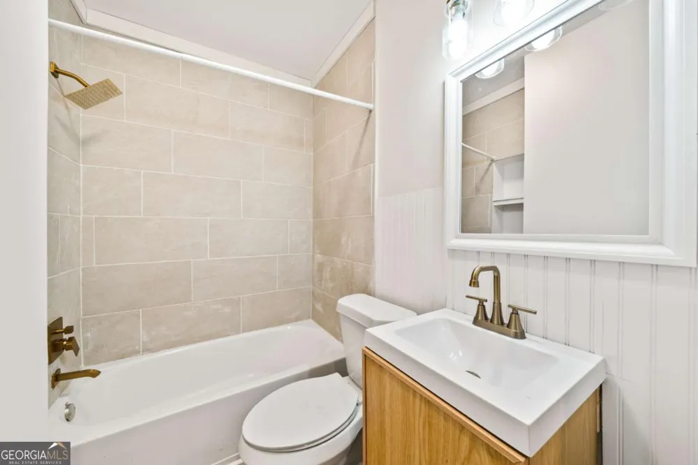 2949 Pearl ST East Point, GA 30344