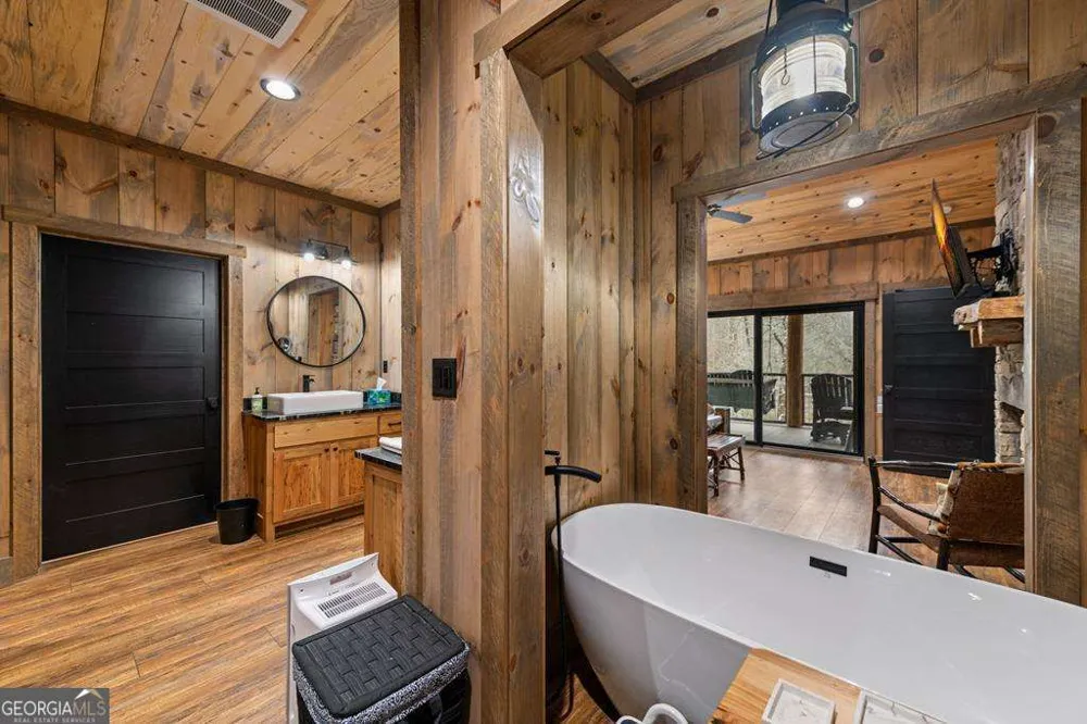 164 Water Dance TRL Blue Ridge, GA 30513