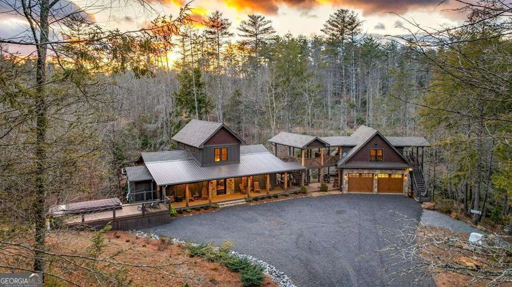 164 Water Dance TRL Blue Ridge, GA 30513