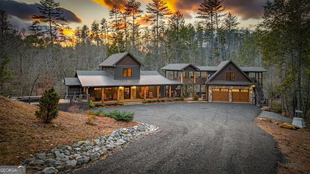 164 Water Dance TRL Blue Ridge, GA 30513