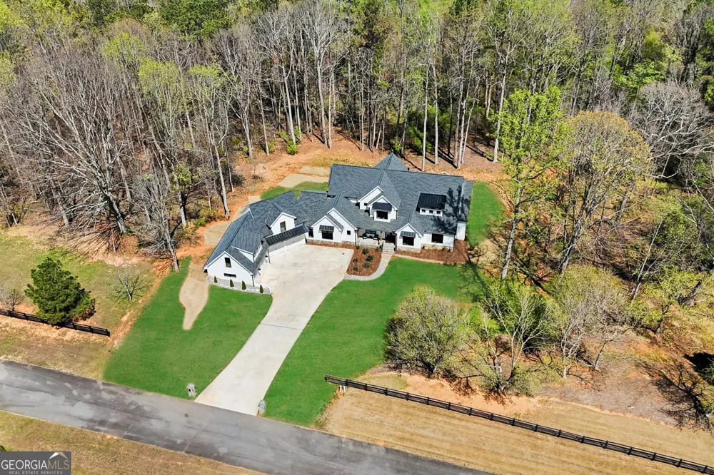 106 Belmont DR Canton, GA 30115