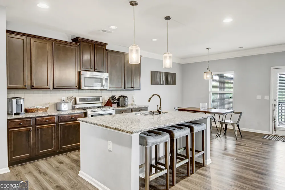 170 Cornerstone CIR Woodstock, GA 30188