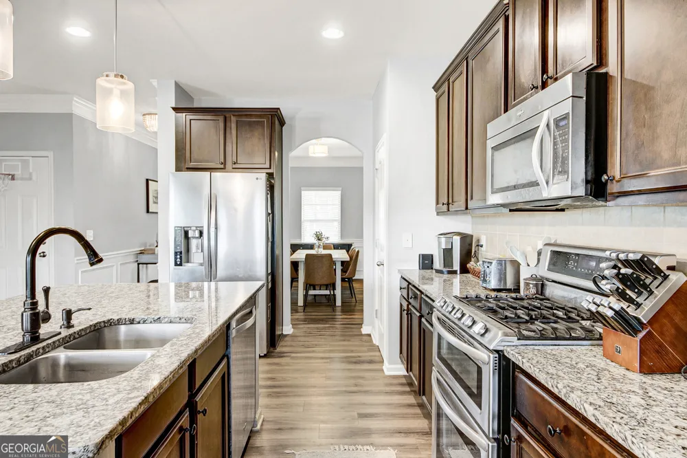 170 Cornerstone CIR Woodstock, GA 30188