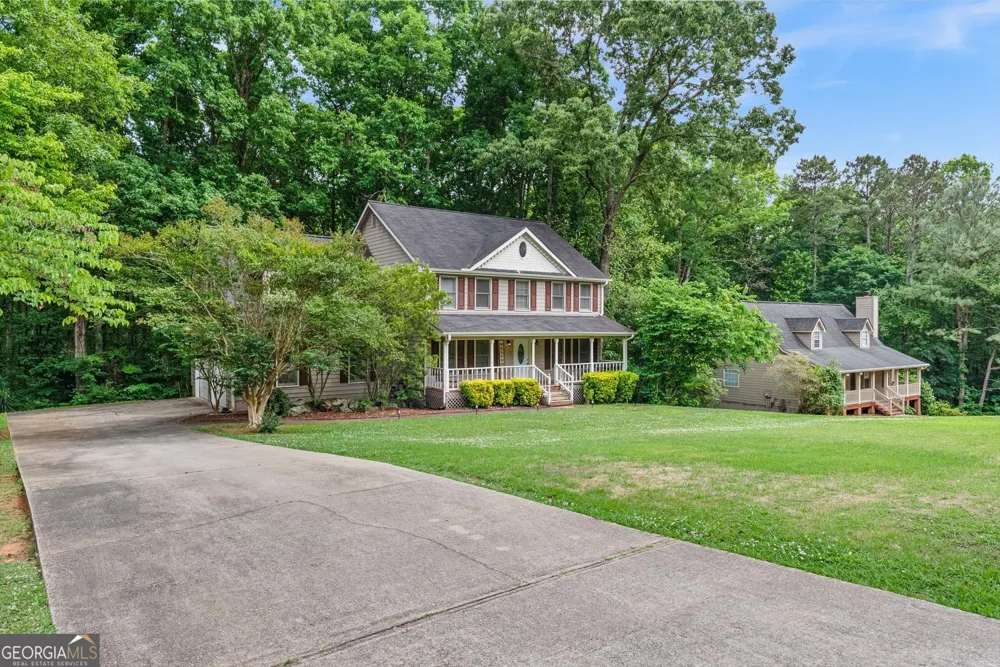 165 Hayes CIR Rex, GA 30273
