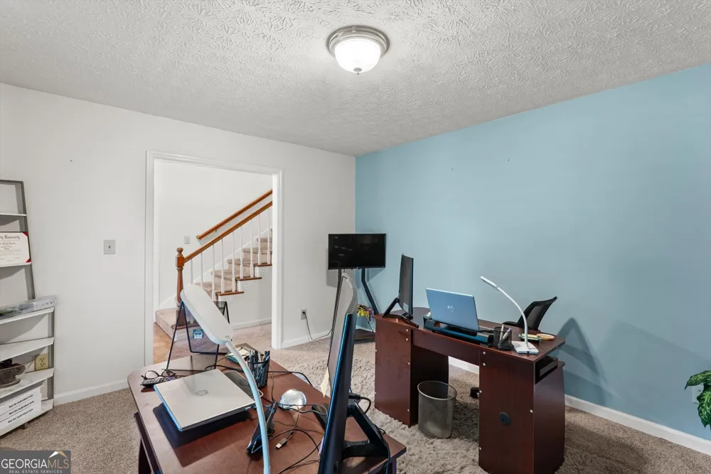 165 Hayes CIR Rex, GA 30273