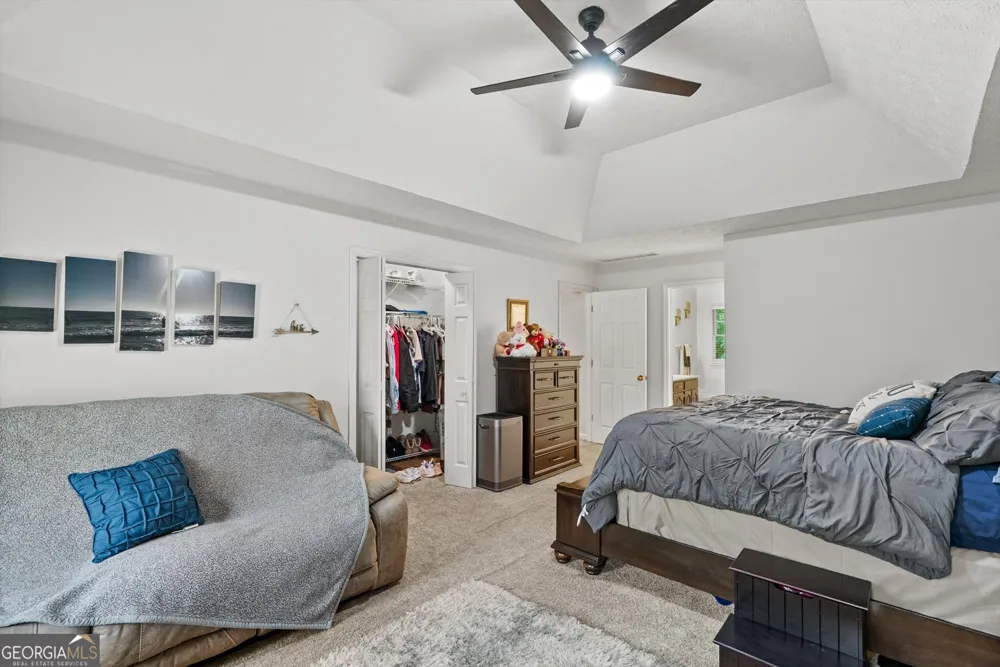 165 Hayes CIR Rex, GA 30273